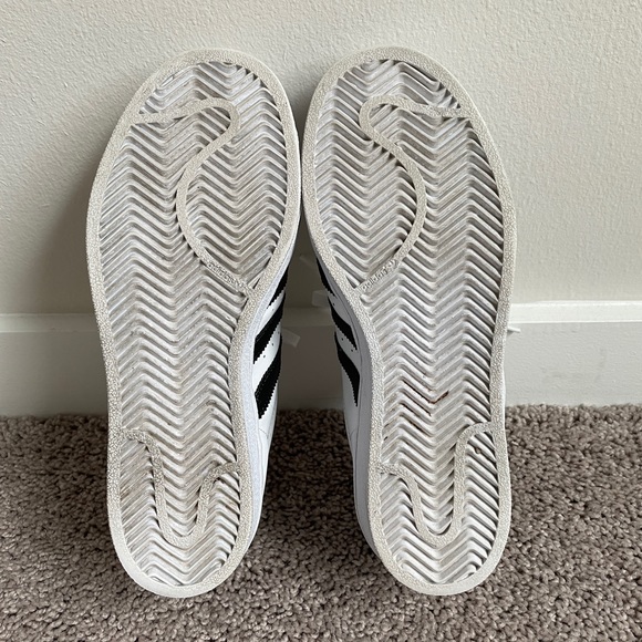Adidas Superstar Sneakers - Picture 6 of 9